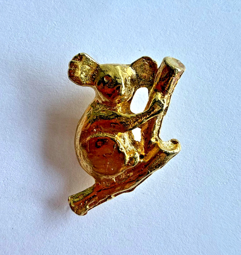 Vintage Koala Bear Figural Lapel Pin Brooch Gold Tone 0.5 in